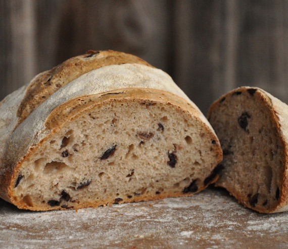 Pain aux Olives