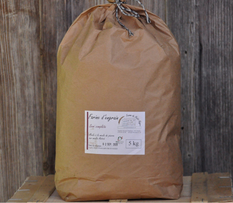 Farine d'engrain, semi-complète 5 kg Farine d'engrain, semi-complète 5 kg