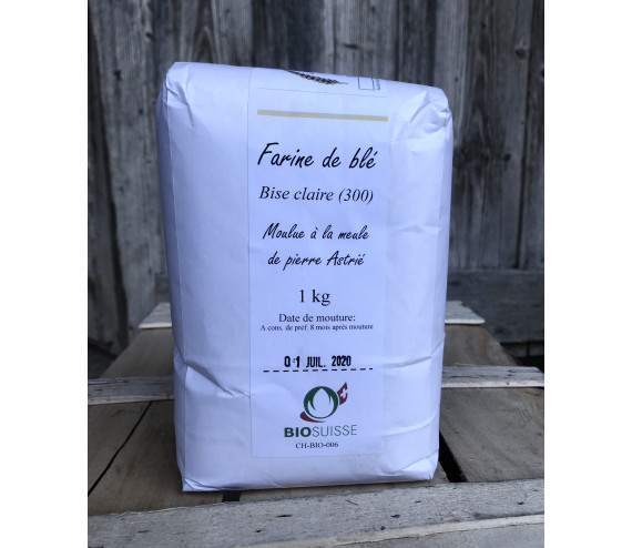 Farine de blé bise claire 1 kg "Ferme du Petit Noyer"